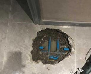 京山阳台漏水维修公司分享下暖气管道漏水的原因有哪些